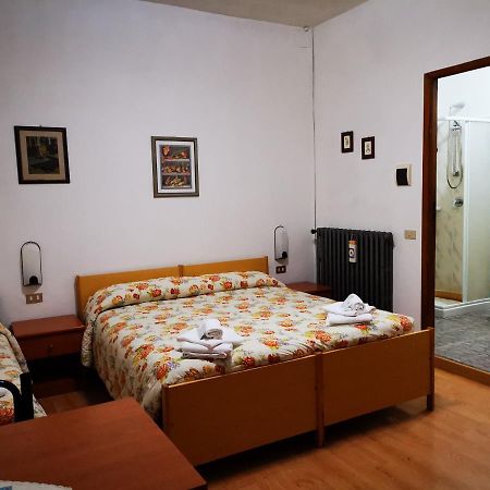 Osteria Dei Locandieri Abbadia San Salvator Bagian luar foto