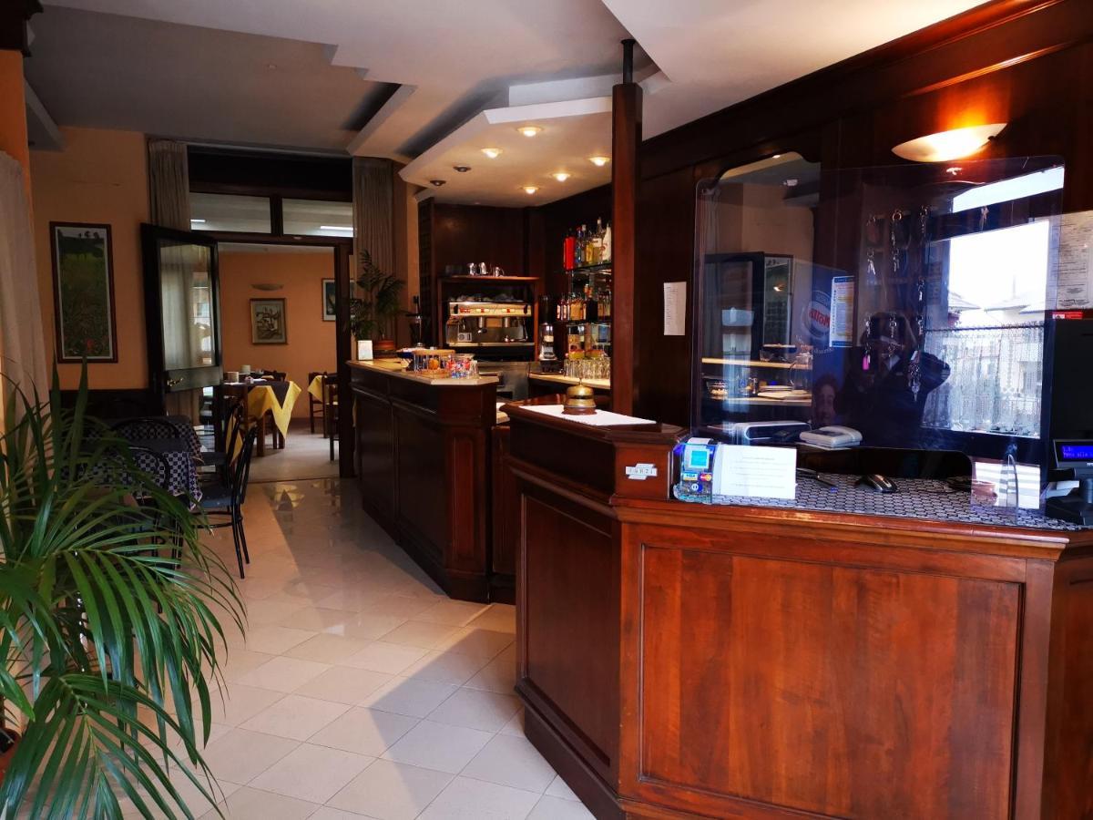Osteria Dei Locandieri Abbadia San Salvator Bagian luar foto