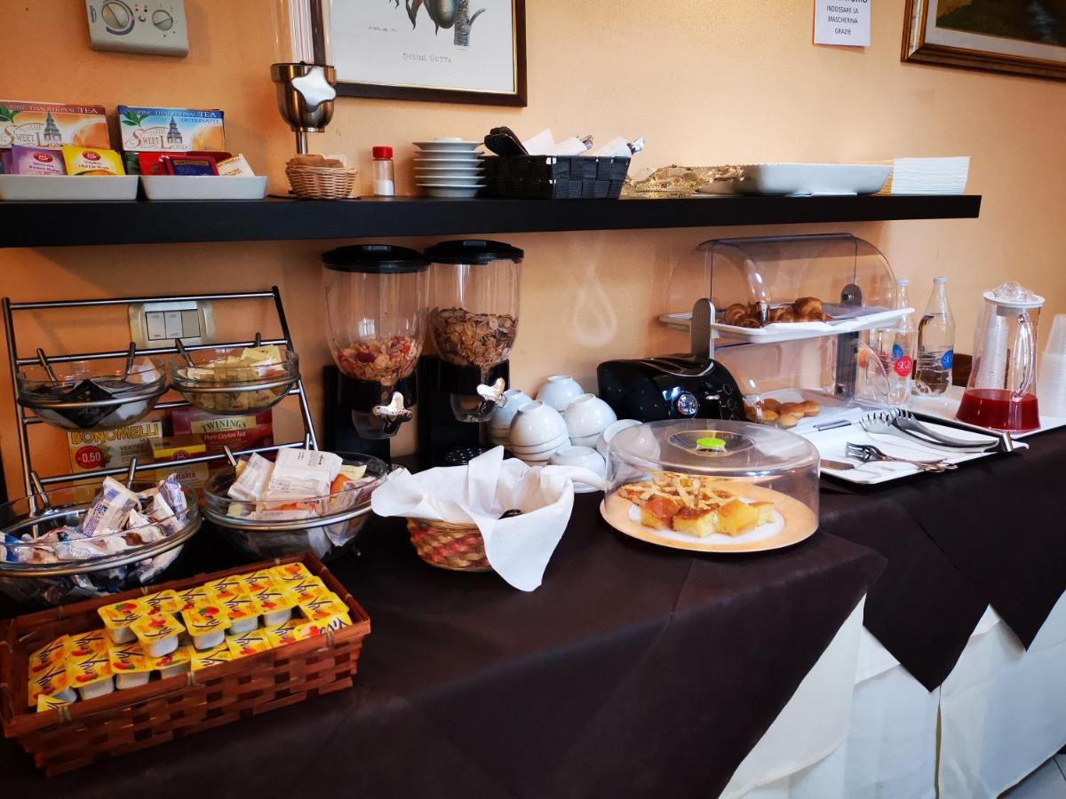 Osteria Dei Locandieri Abbadia San Salvator Bagian luar foto