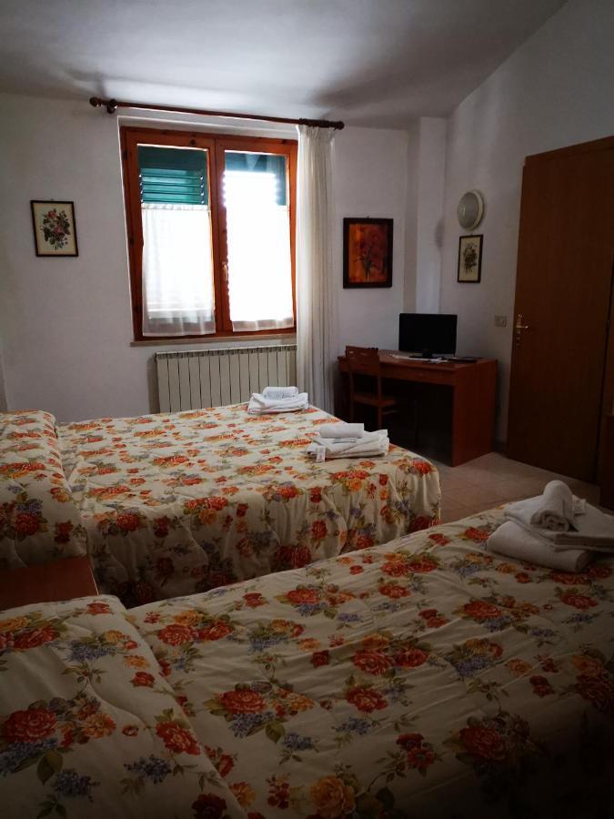 Osteria Dei Locandieri Abbadia San Salvator Bagian luar foto